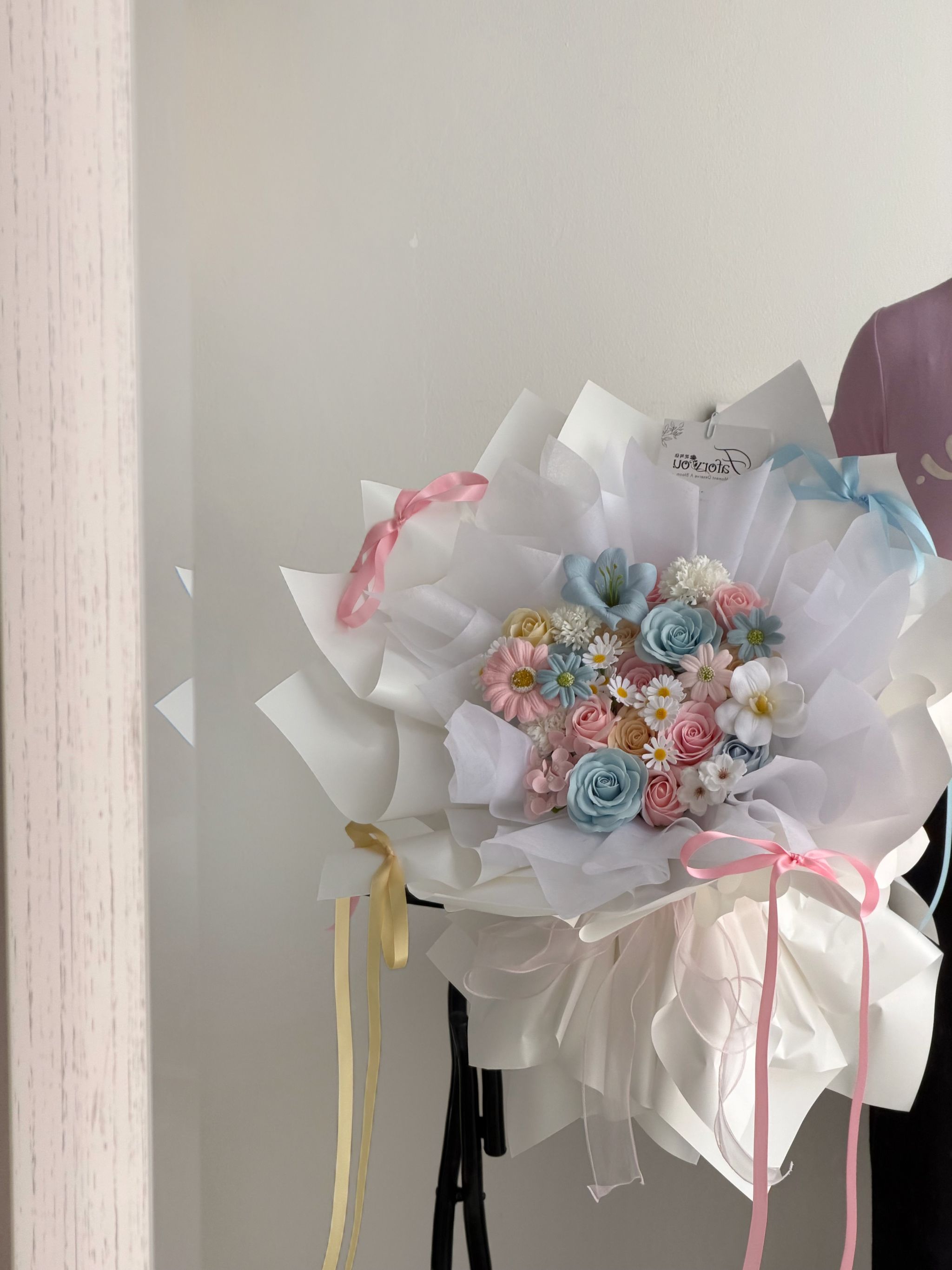 Dopamine Mixed Soap Flower Bouquet _1