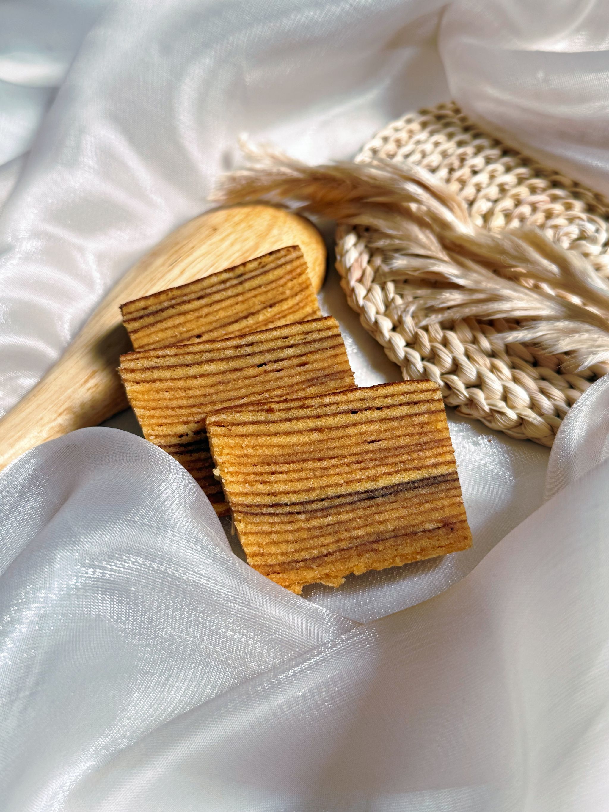 Golden Churn Royale Kueh Lapis (3 Sizes)_1