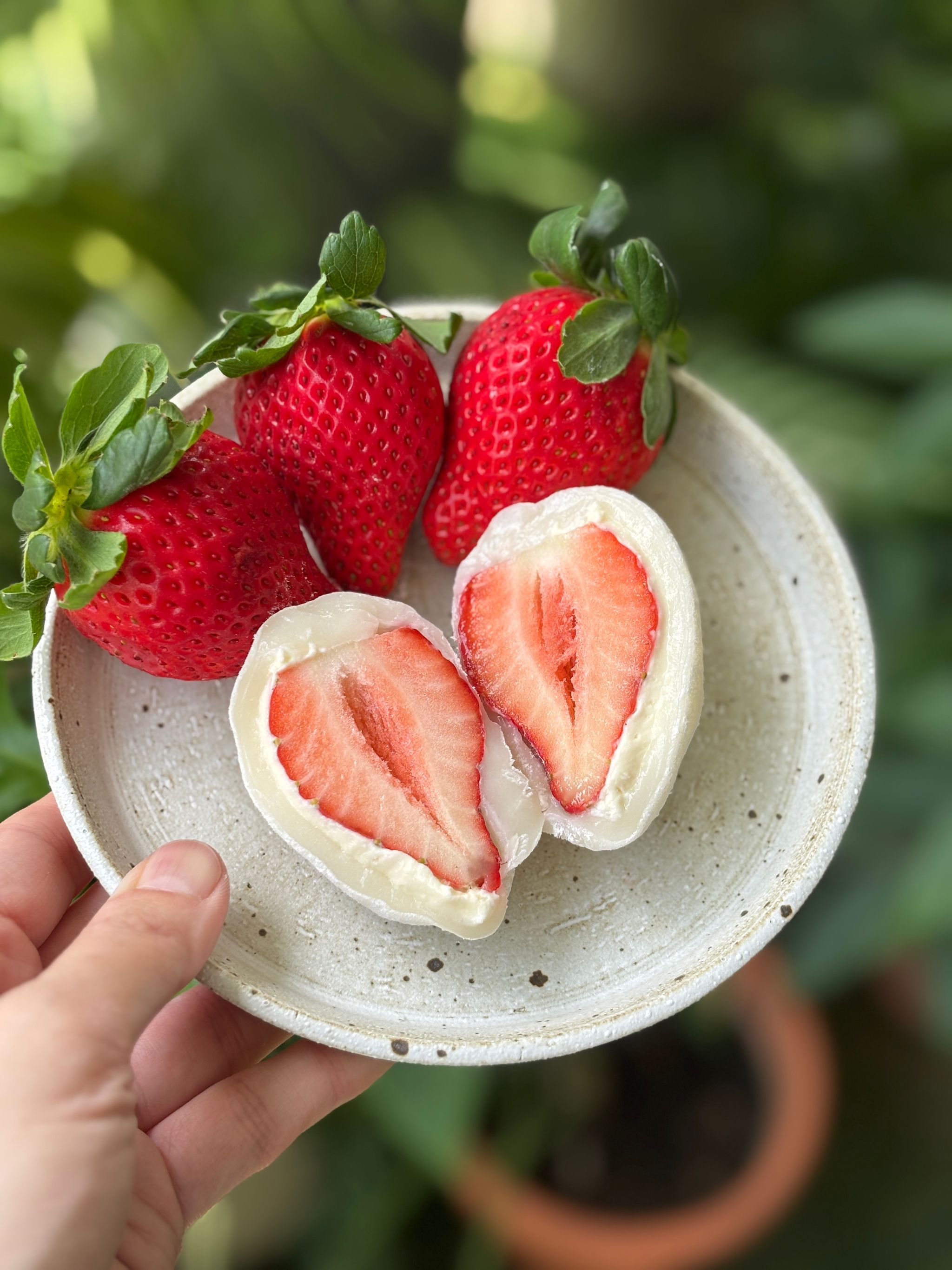 Strawberry Daifuku (2 pieces) - 7 Feb Sat 7pm_0