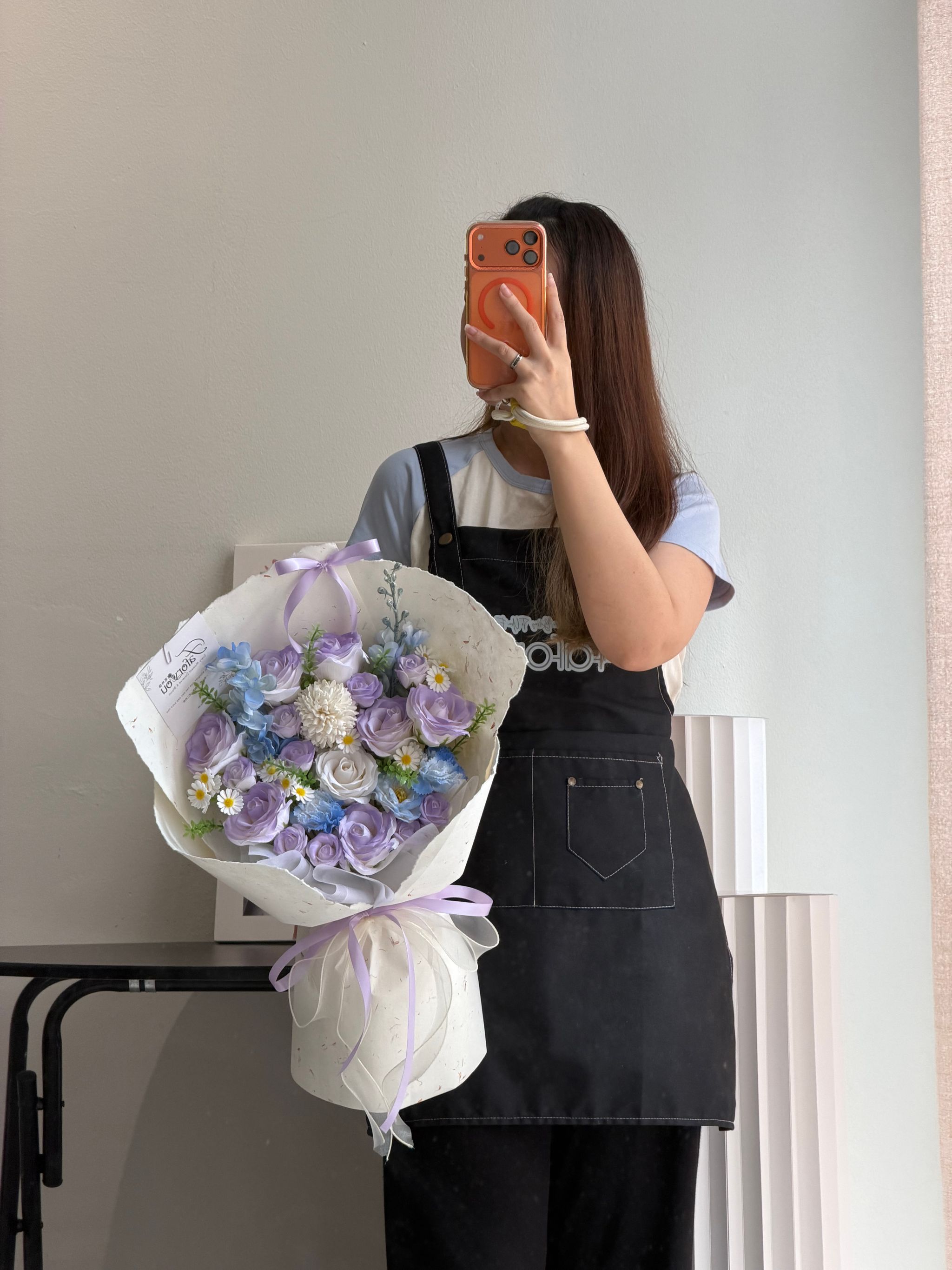 (Pre-Order) Purple Blue Dong Ba Soap Flower Mixed Bouquet  _1