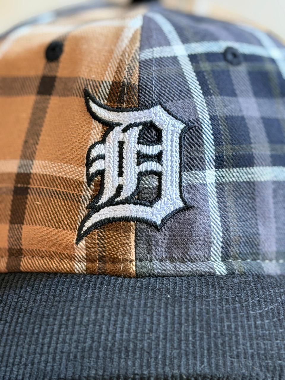 New Era 9Fifty - Tigers 'Multi Panel Plaid'  High Crown Strapback Plaid -_1