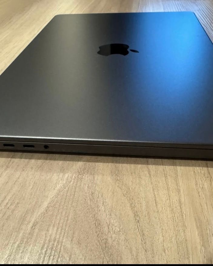 💻✨ MacBook Pro 14” M4 (2024) – 16GB / 512GB – Space Black_7