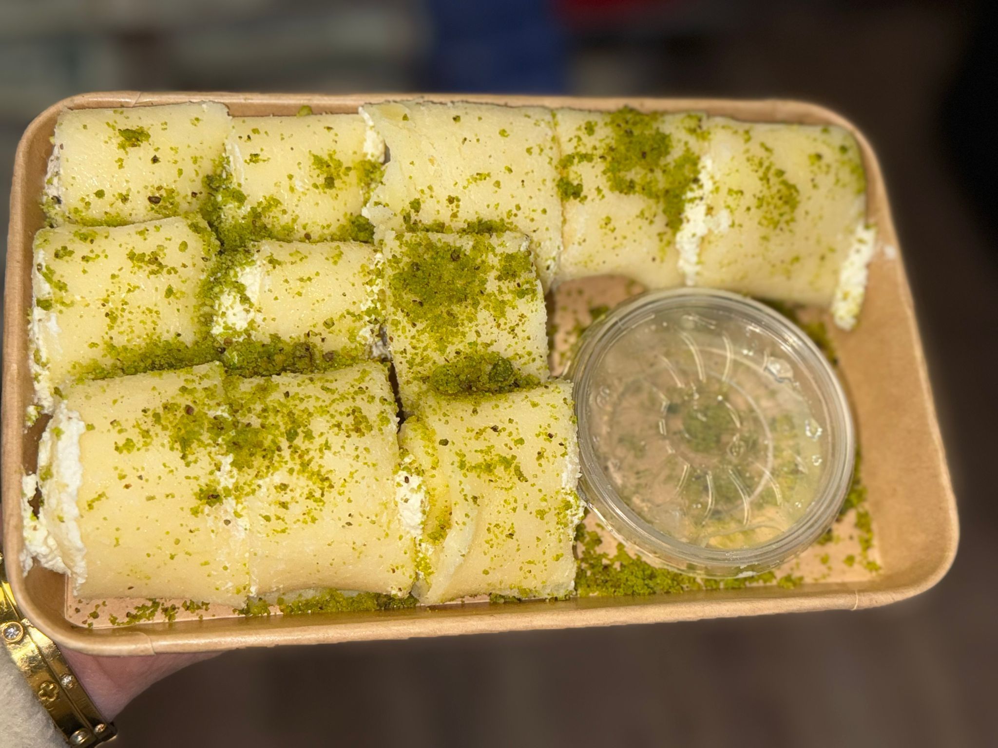 حلاوة الجبن  | Käseteig gefüllt mit Sahne_0