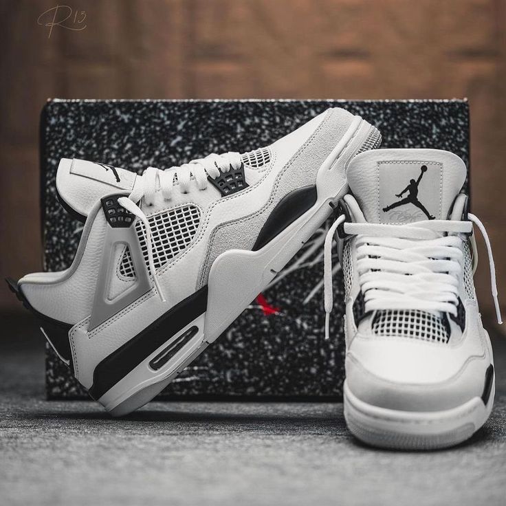 Jordan 4 _7