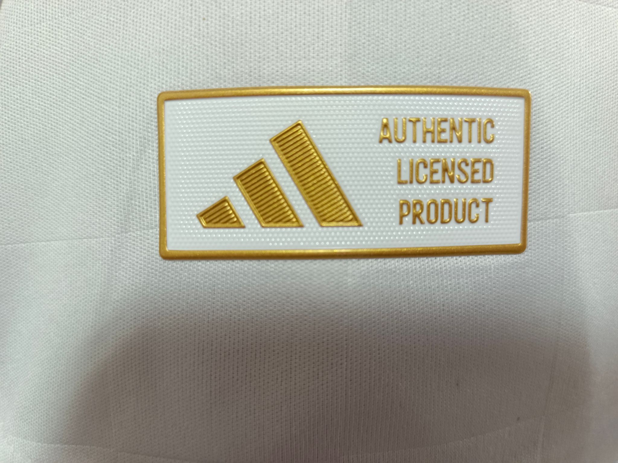 SL Benfica 2025/26 Third Shirt (White / Red)_6