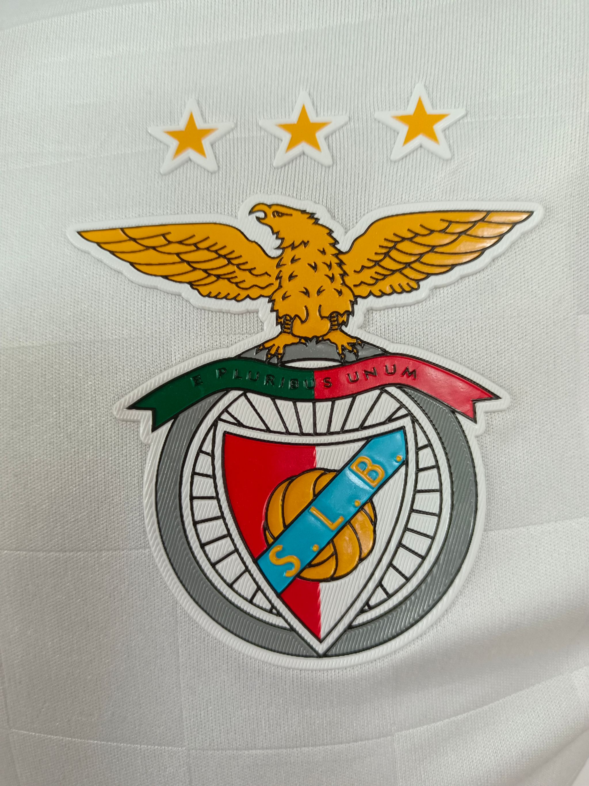 SL Benfica 2025/26 Third Shirt (White / Red)_3