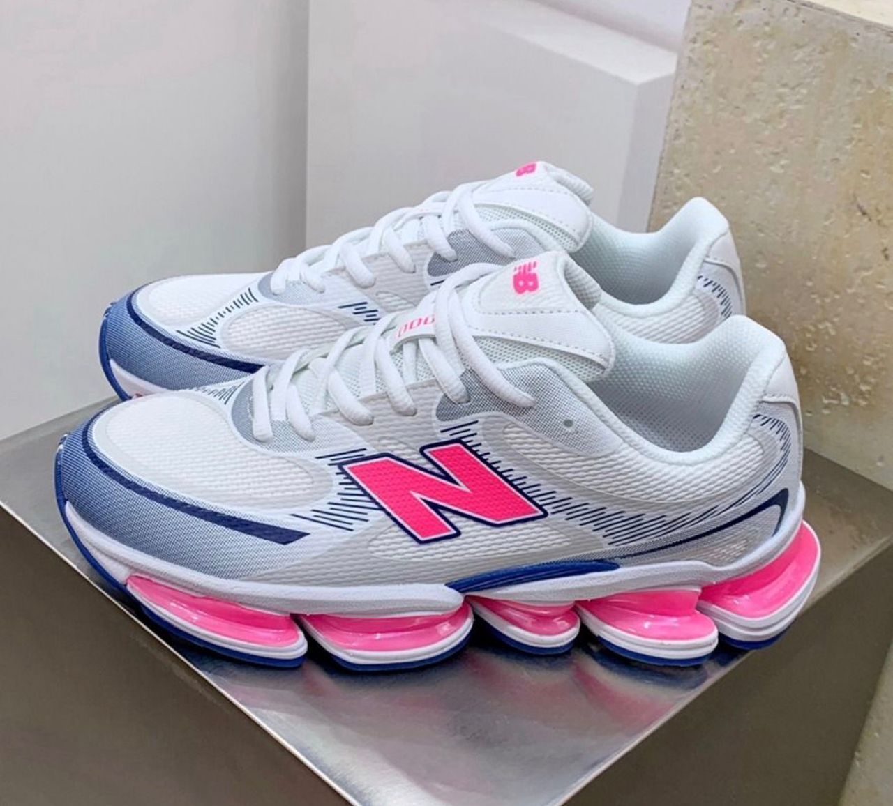 New Balance Abzorb 2000 Blanches & Roses - Style Y2K_2