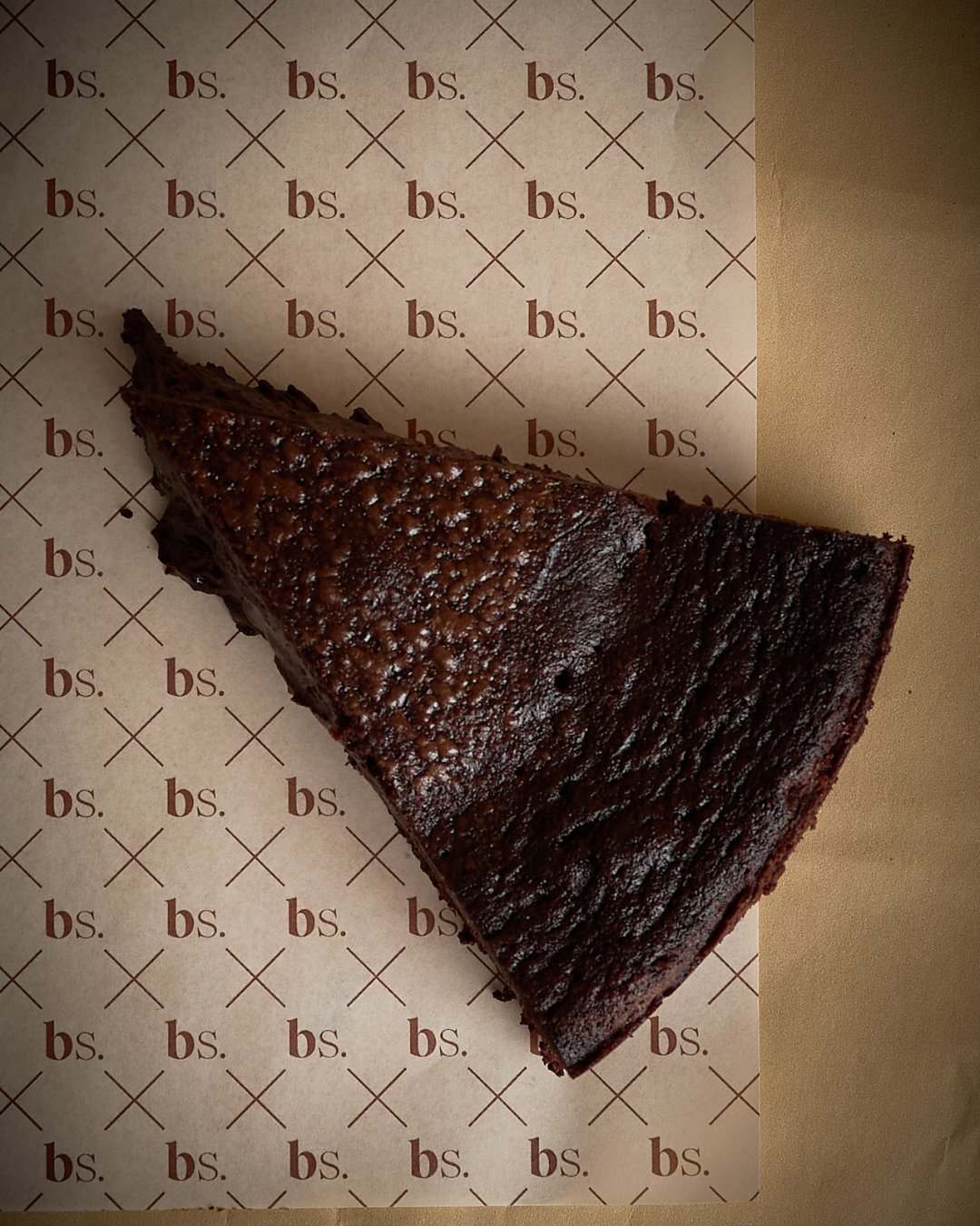 The Flourless Chocolate Rose Cake - Whole Cake - 8 slices_1