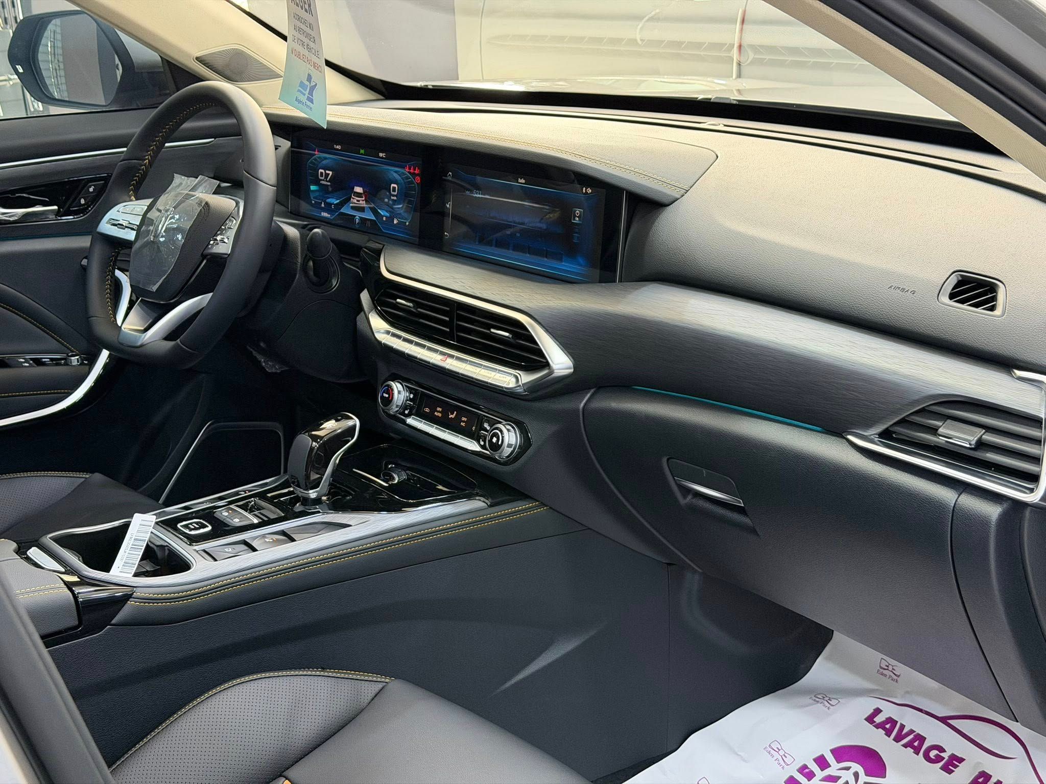 BESTUNE T77 2025 GRISE_13