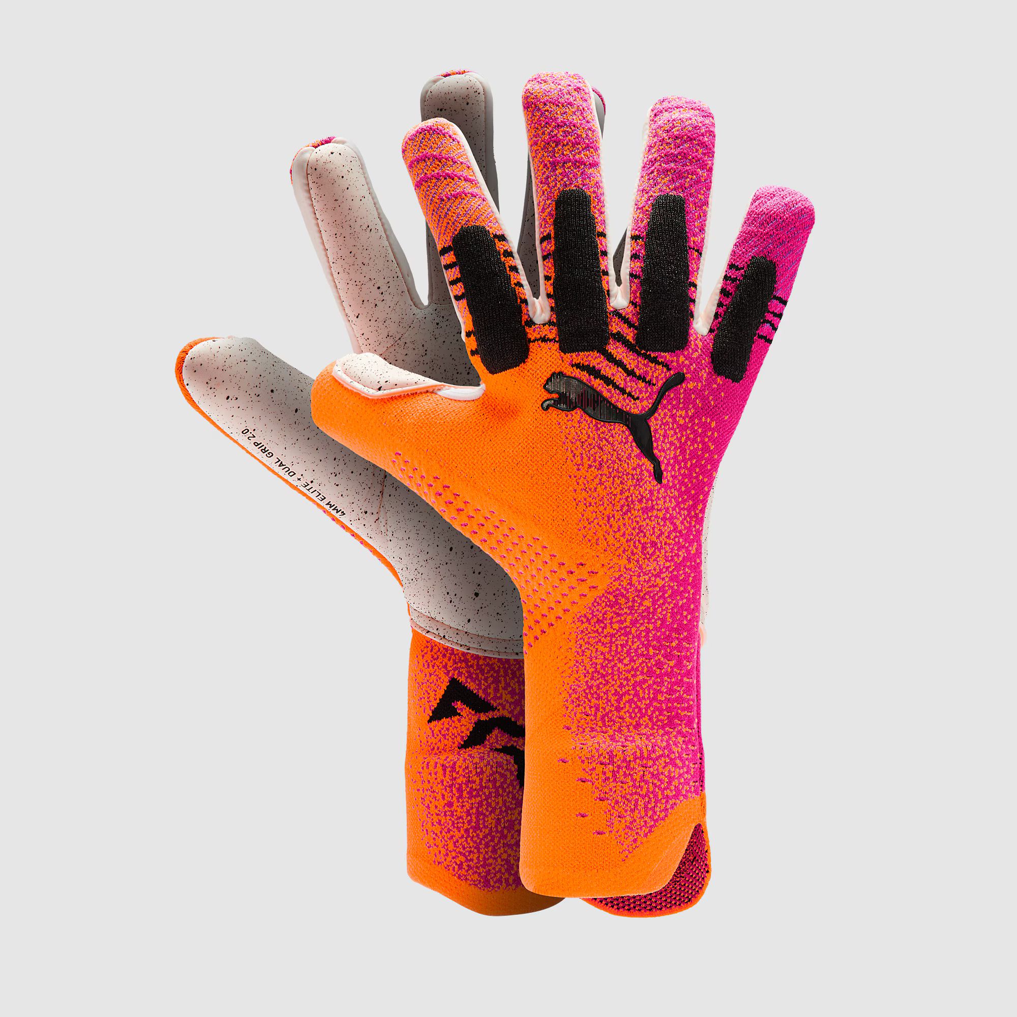 PUMA Future 7 Ultimate Negative Cut GK Gloves_0