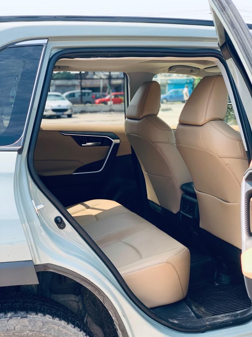 TOYOTA RAV4 2025 VERTE_12