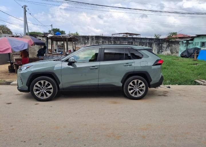 TOYOTA RAV4 2025 VERTE_4
