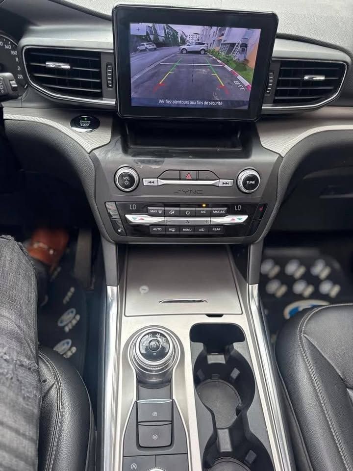 FORD EXPLORER 2022 BLEU_12