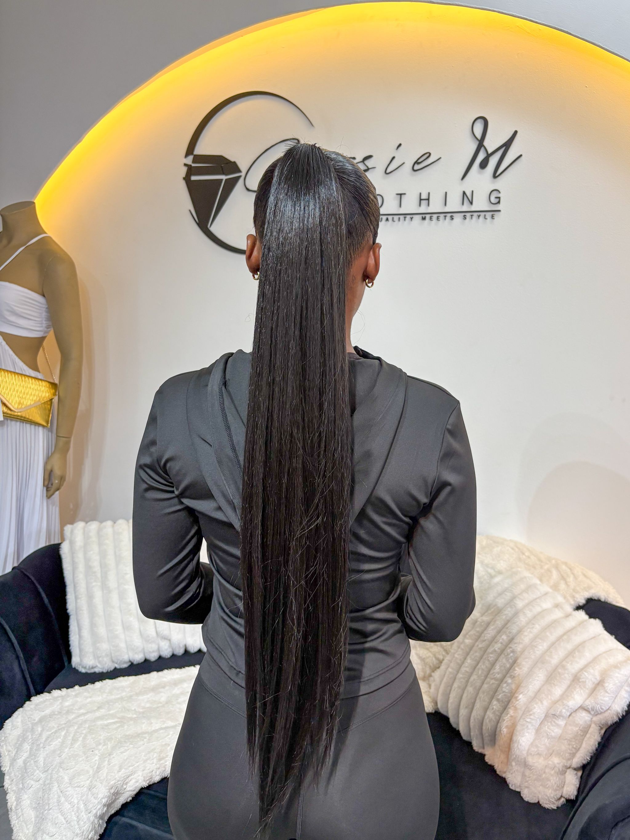Goda combo (12 inch uncustomised closure, 3 human blend bundles)_3