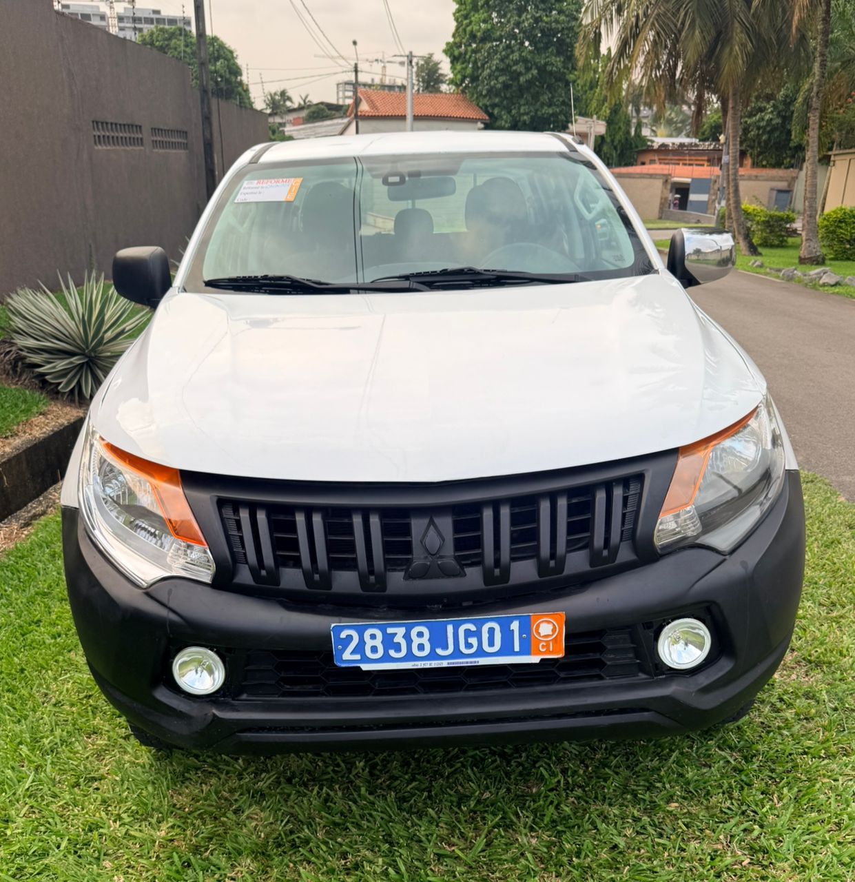 MITSUBISHI L200 2018 BLANCHE_3