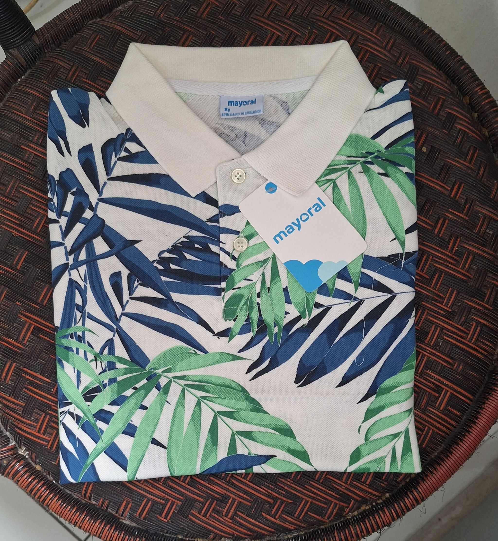 Polo feuilles vertes_0
