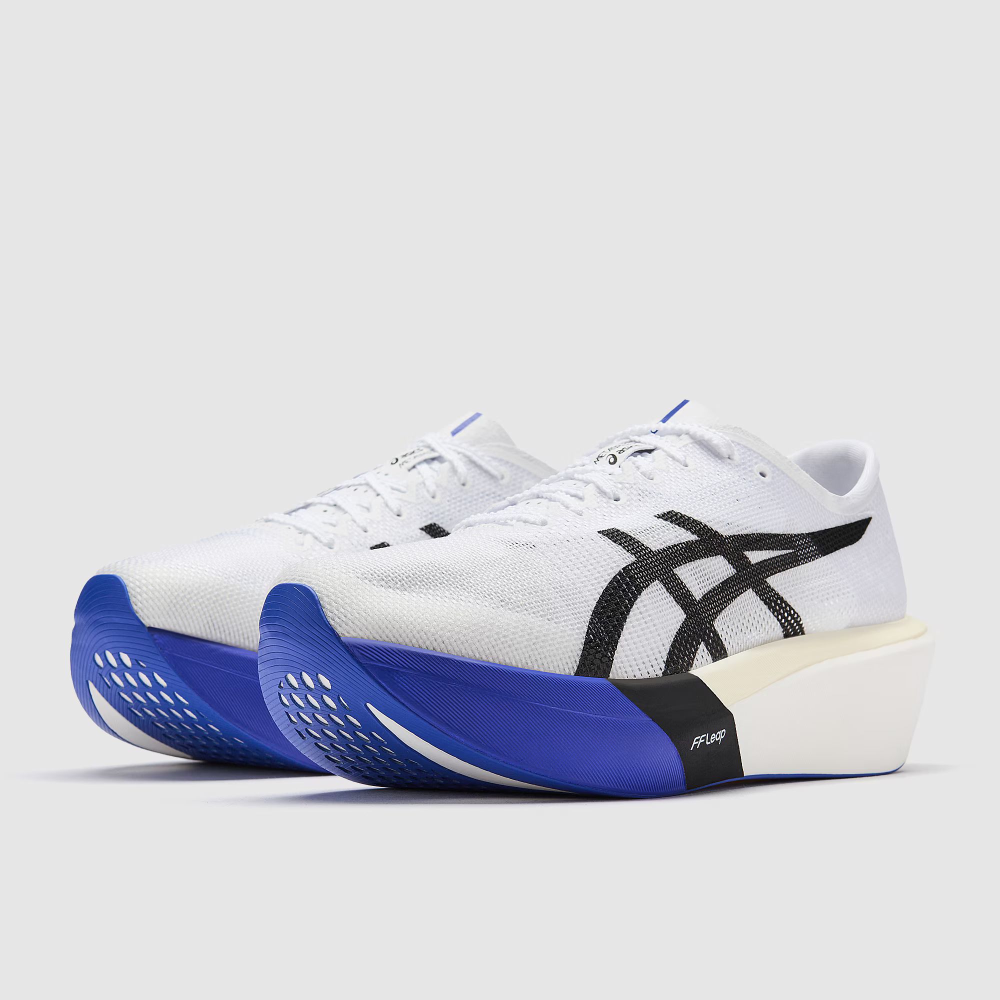 ASICS Metaspeed Sky Tokyo_0