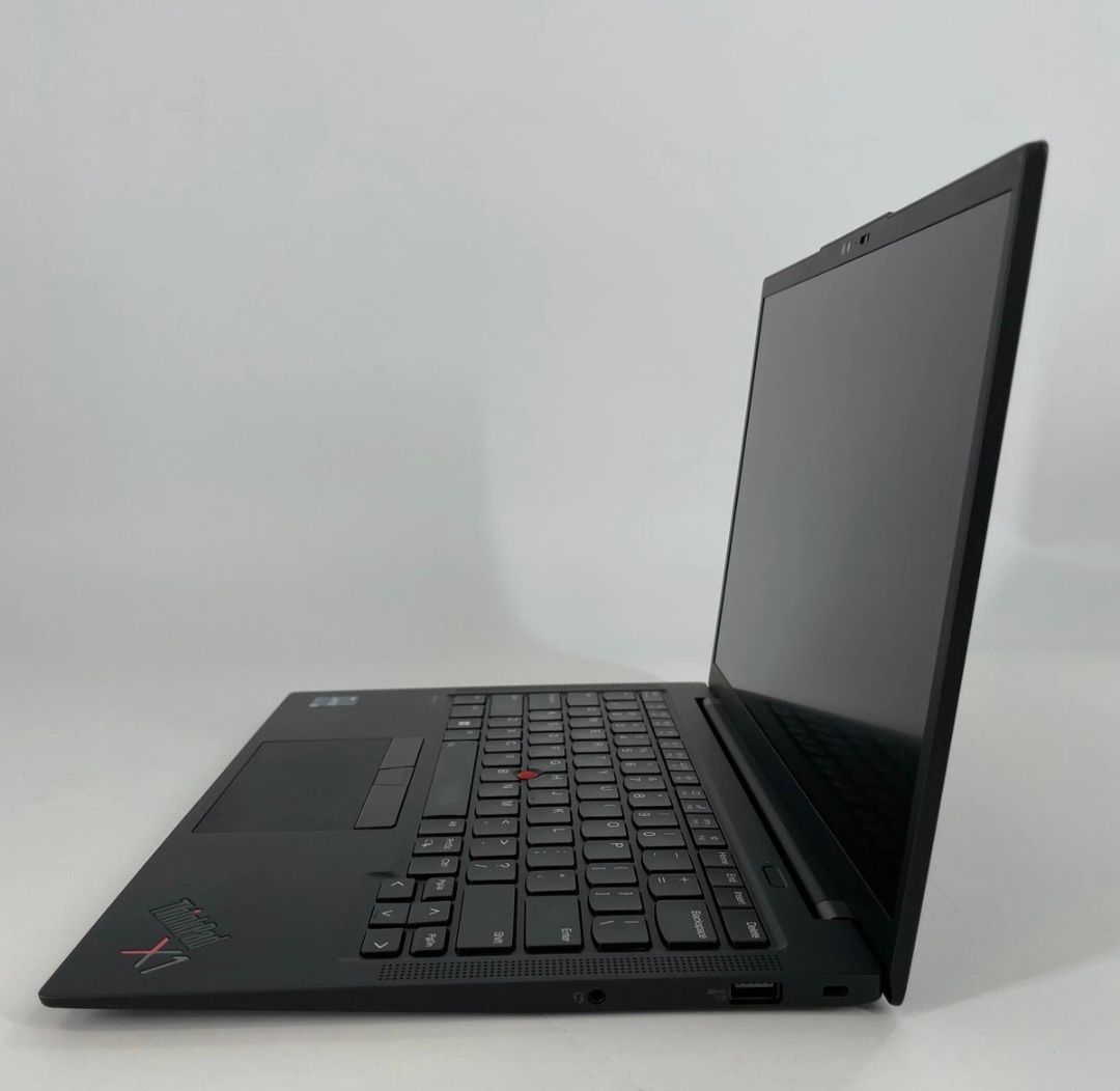 Lenovo ThinkPad X1 Carbon Gen 11_3