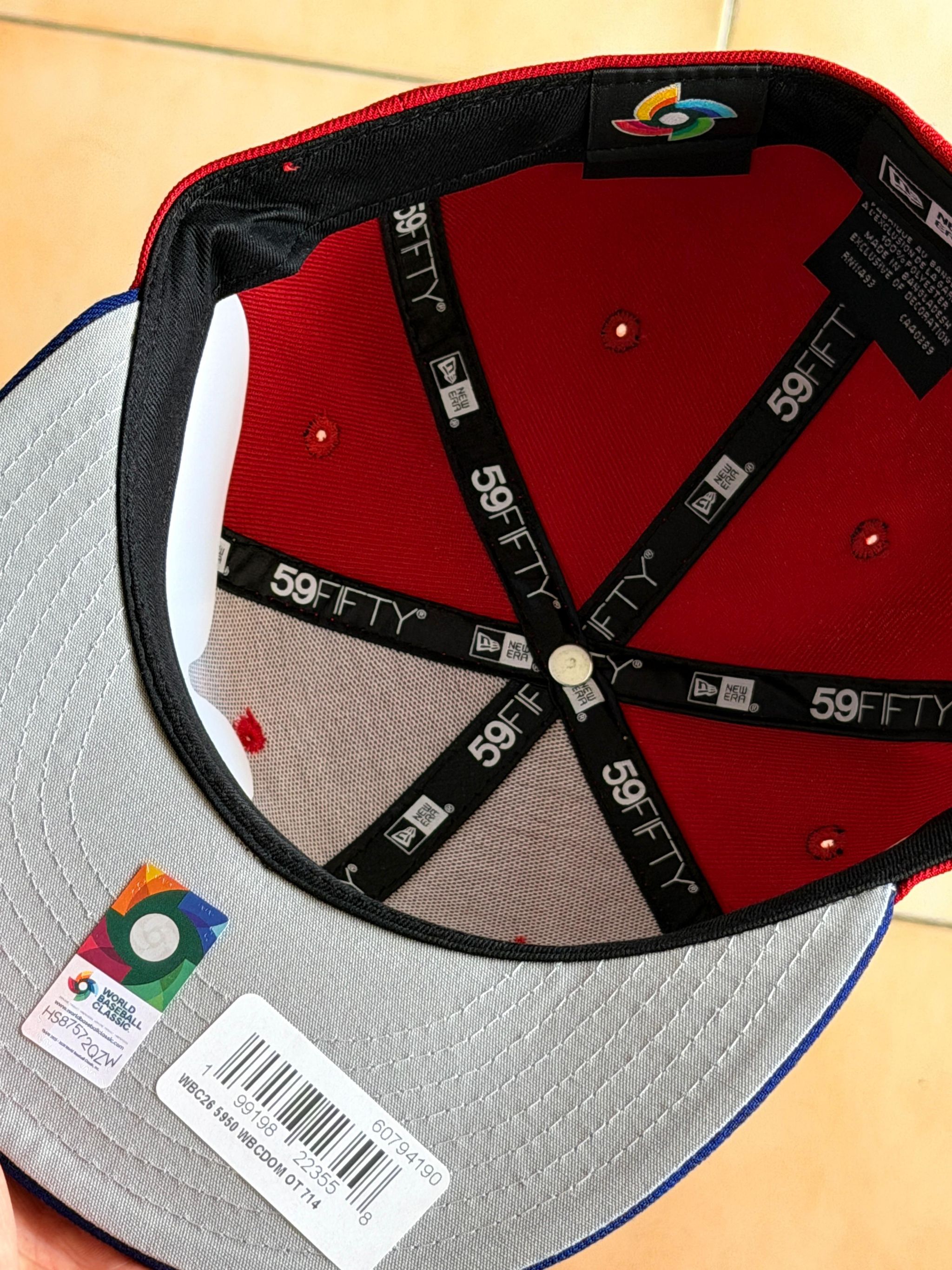 New Era 59 Fifty -   DR World Baseball 2026 Flag Red Two Tone Edition _8