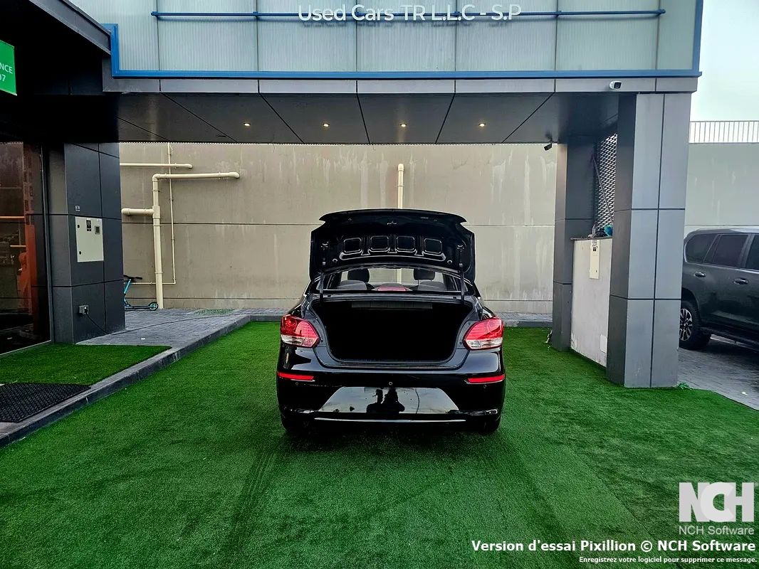 KIA PEGAS 2023 NOIR_5