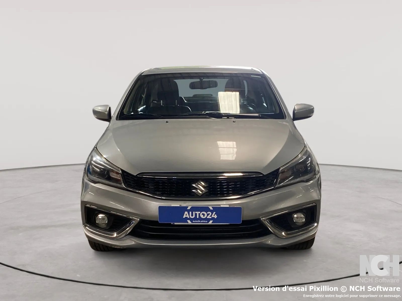 SUZUKI CIAZ 2023 GRISE_6
