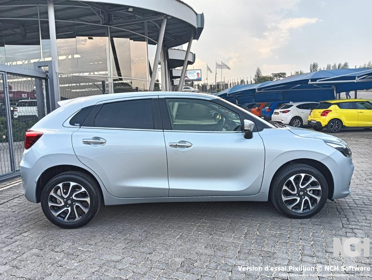 SUZUKI BALENO 2024/2025 GRISE_5