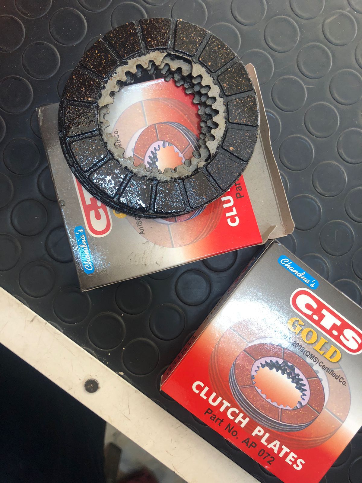 clutch plate gold _0