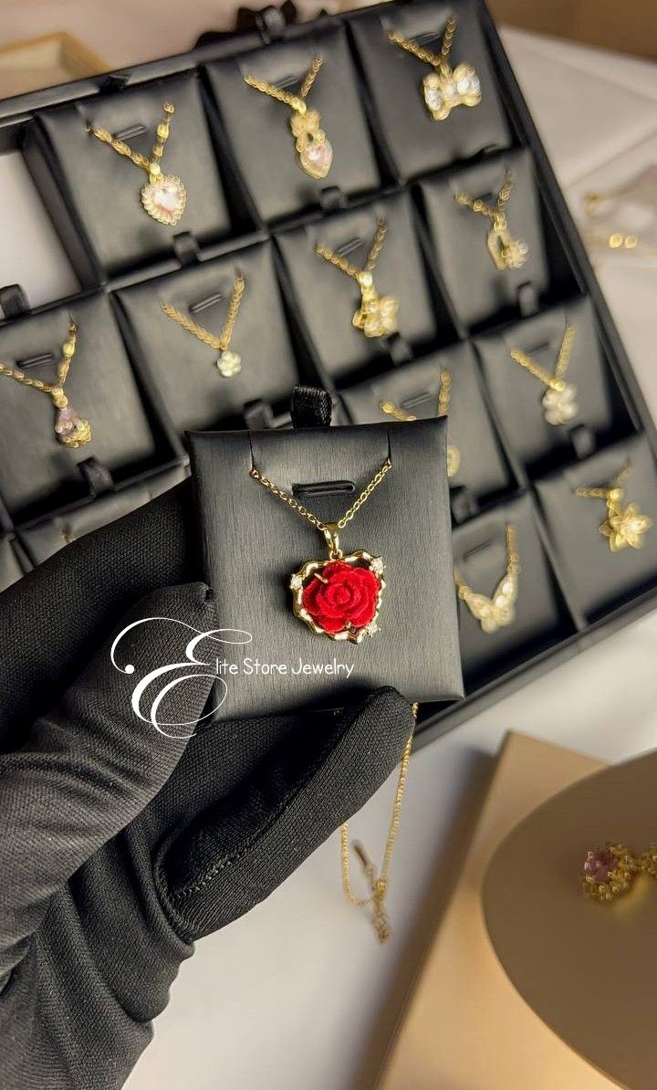 Collier Trèfle avec rose Rouge or_0