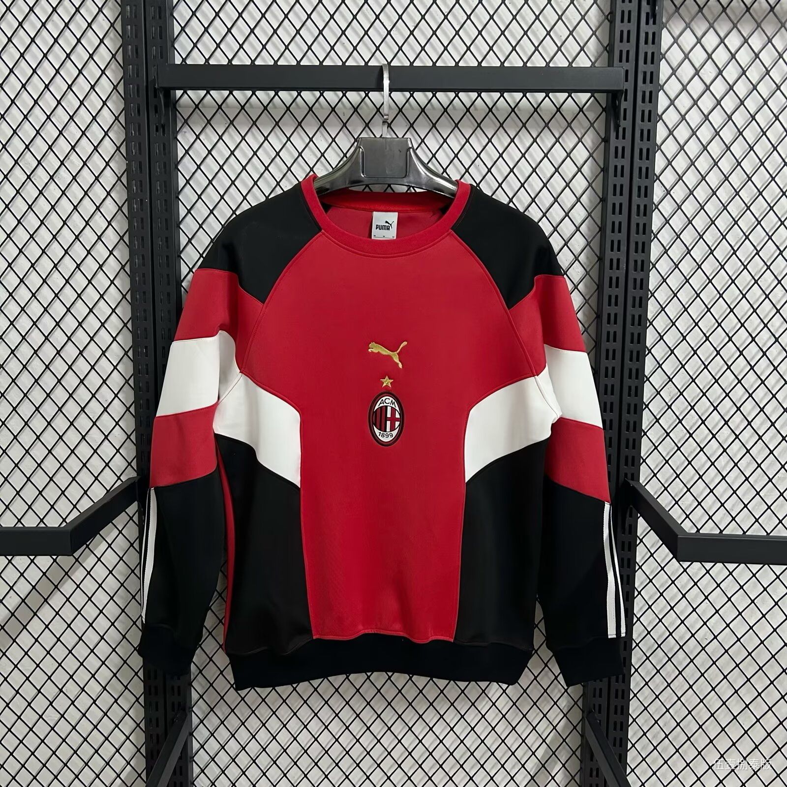 AC Milan F.C Puma DRYCELL Casual Sweater_0