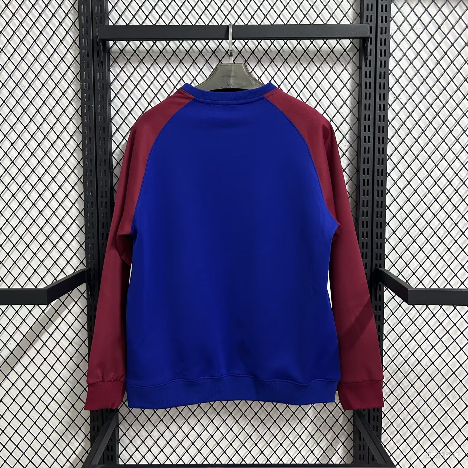 F.C Barcelona Nike DRIFITADV Casual Sweater_1