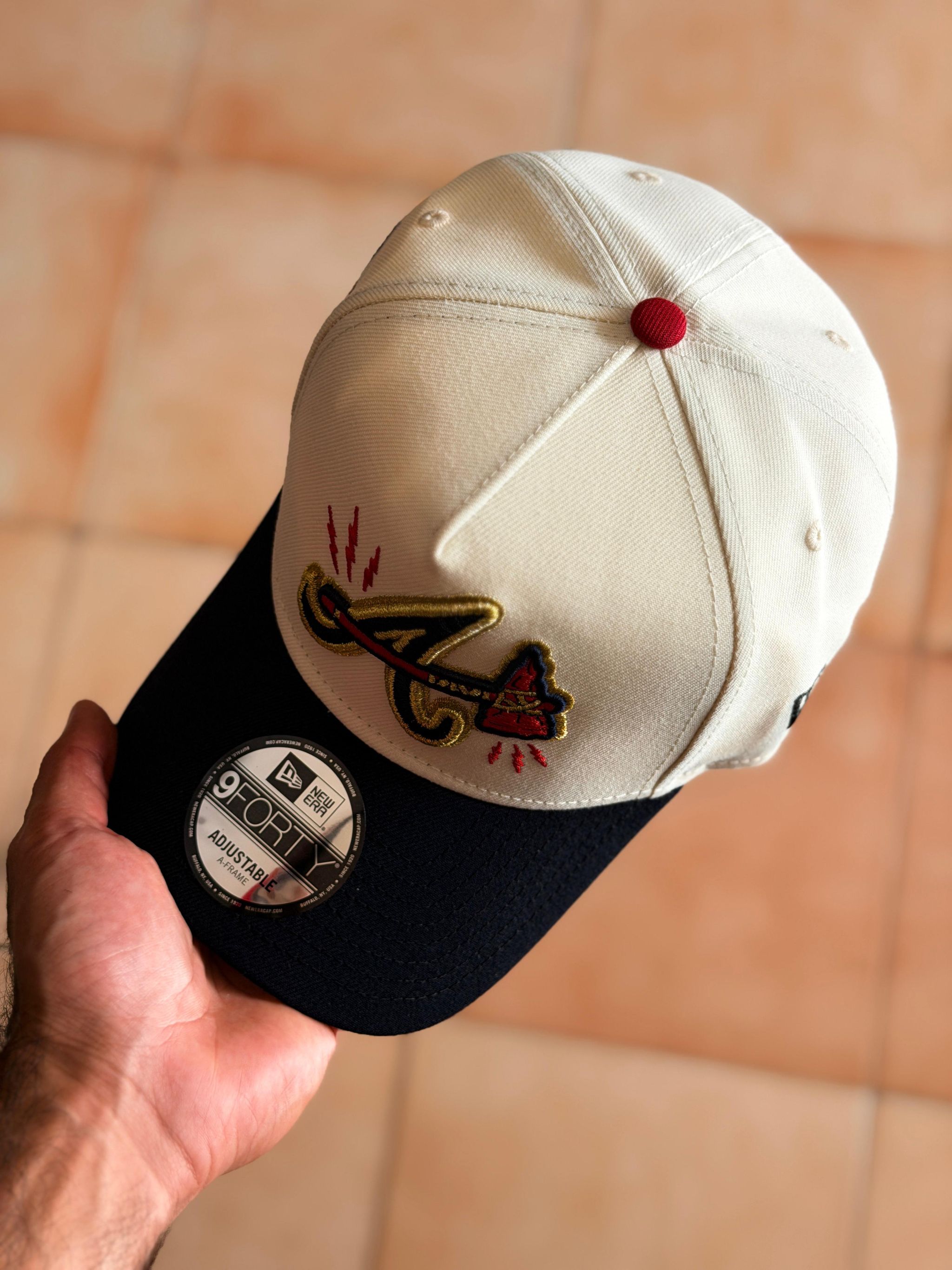 New Era 9Forty - Atlanta Braves World Series 1995 Chrome Two Tone Edition_5