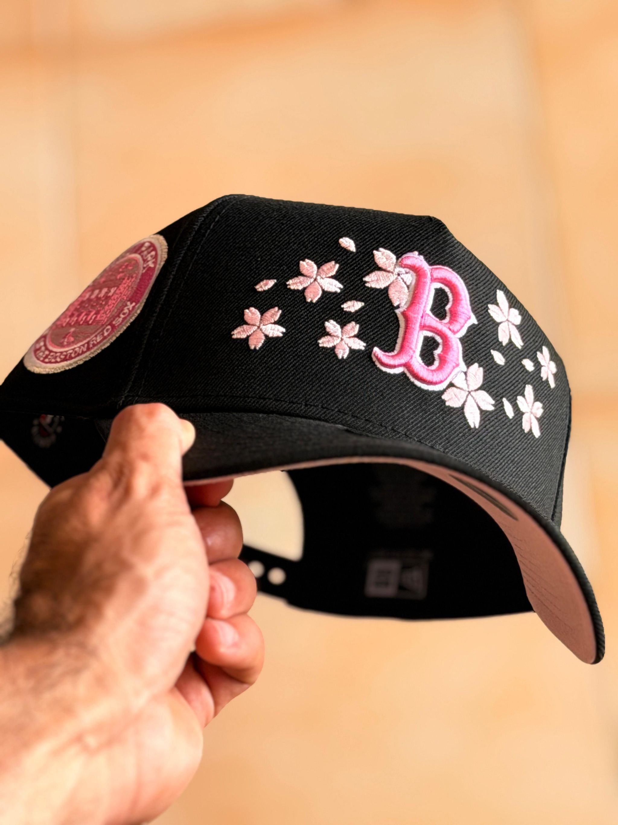 New Era 9Forty -   Boston Red Sox Fenway Park Cherry Blossom Black Pink Edition_0