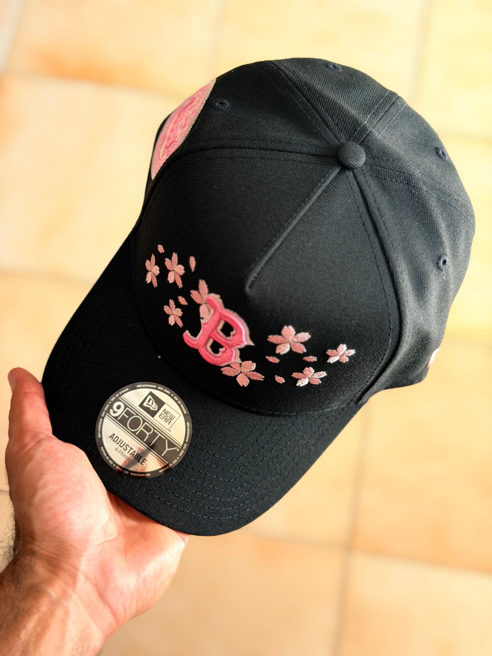New Era 9Forty -   Boston Red Sox Fenway Park Cherry Blossom Black Pink Edition_4