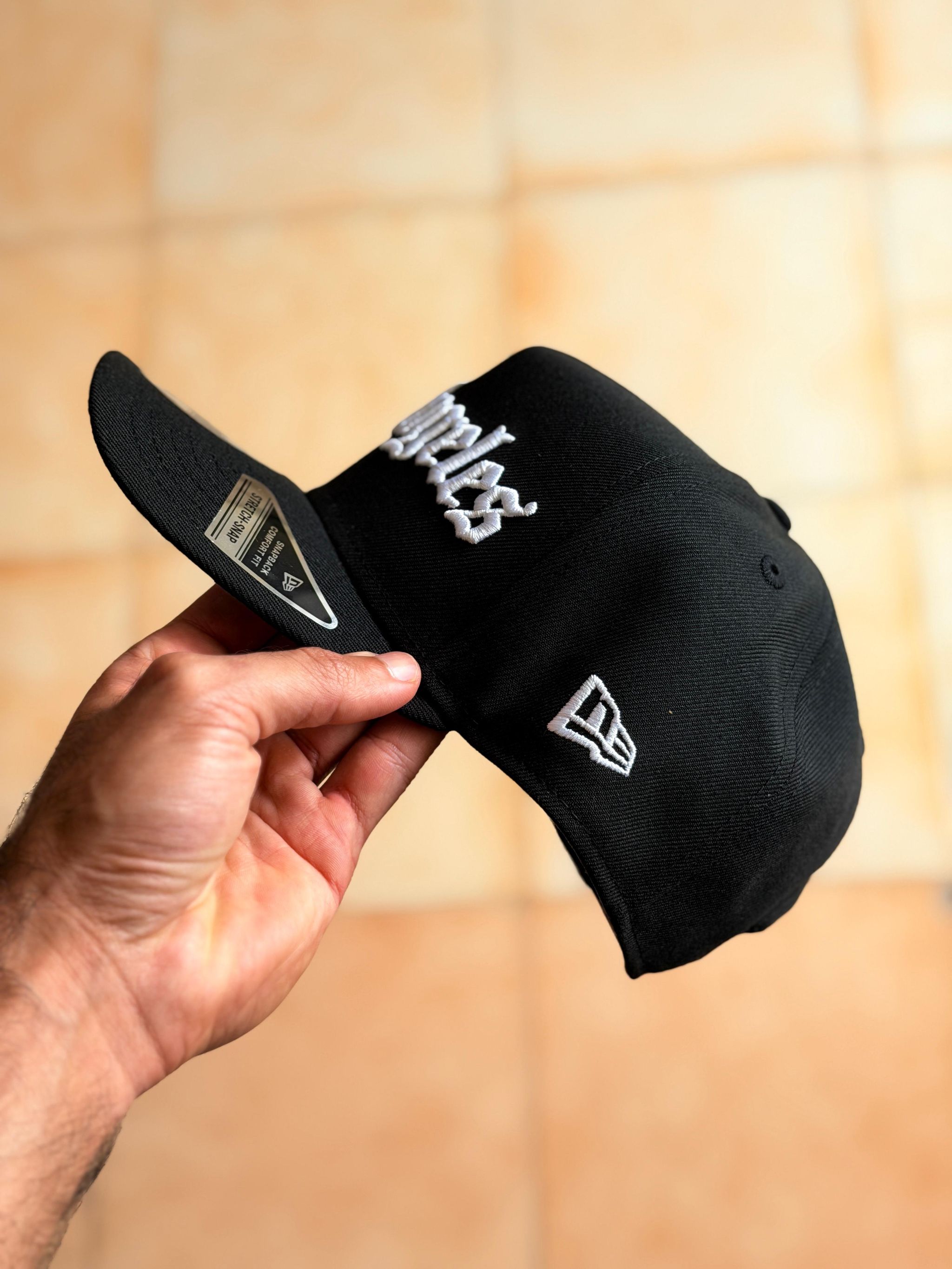 New Era 9Fifty A-Frame -  Los Angeles Dodgers Skull Black Prime Edition _3