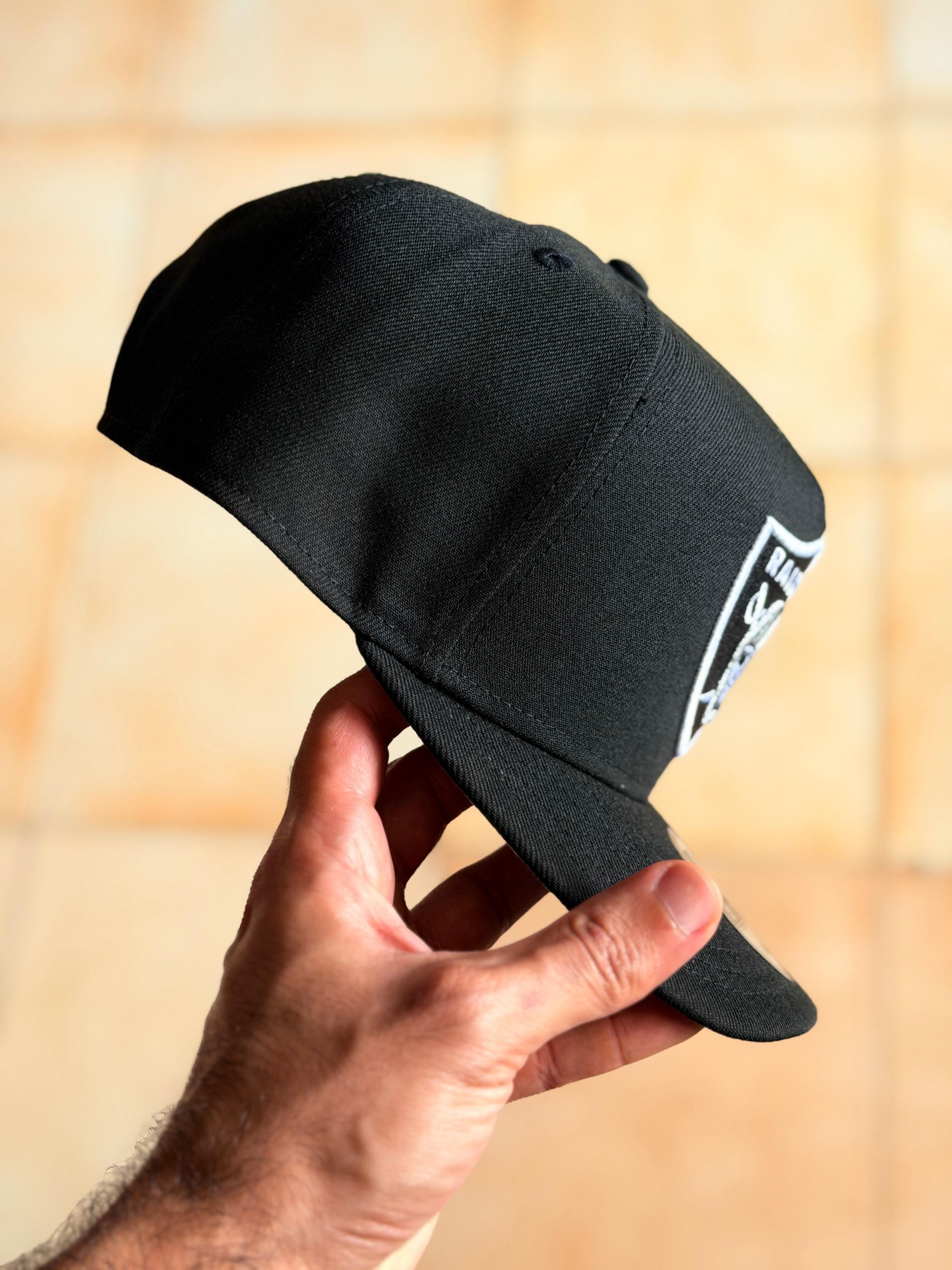 New Era 9Fifty A-Frame -  Las Vegas Raiders Black Classic Edition_3
