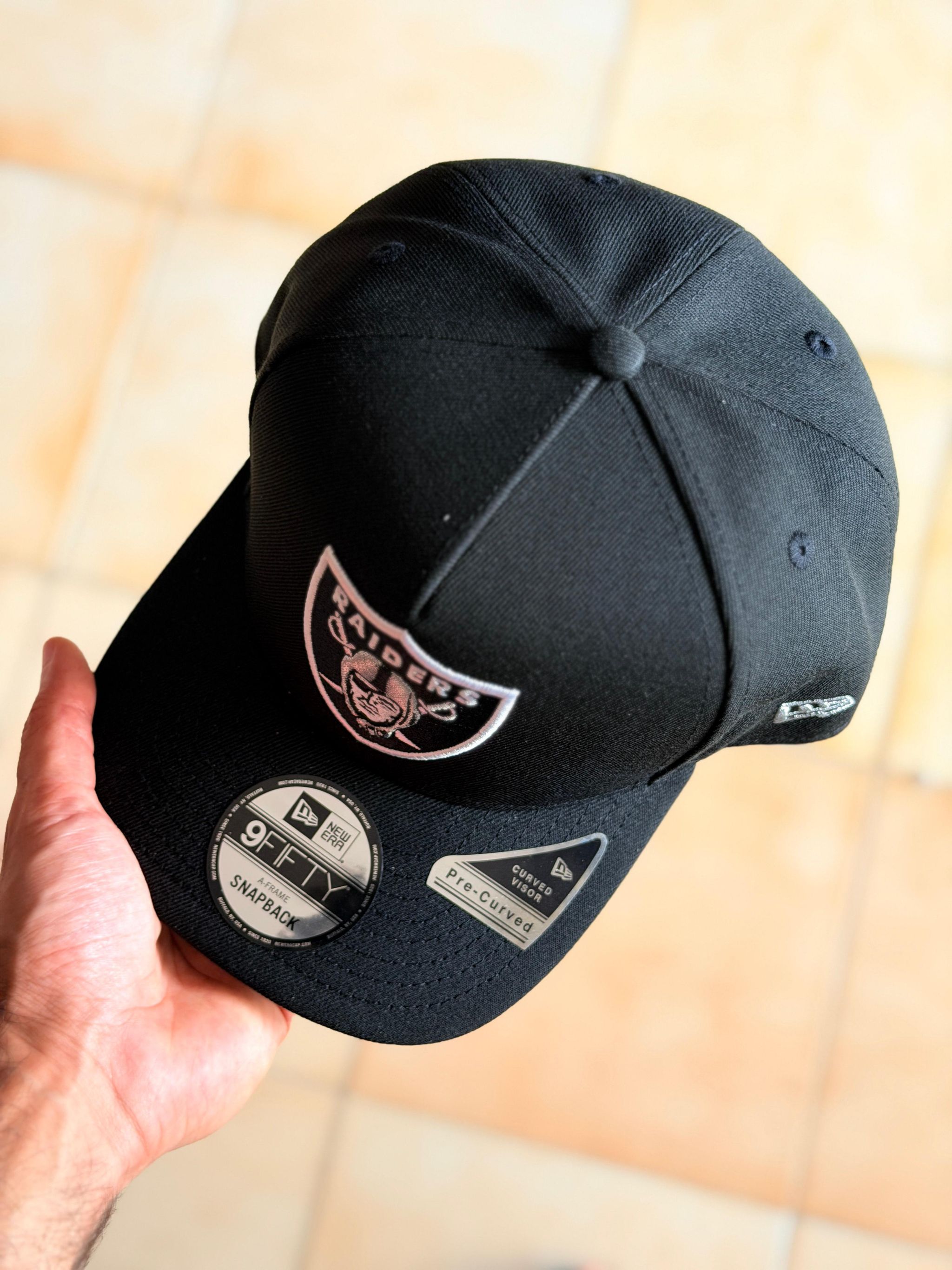 New Era 9Fifty A-Frame -  Las Vegas Raiders Black Classic Edition_5