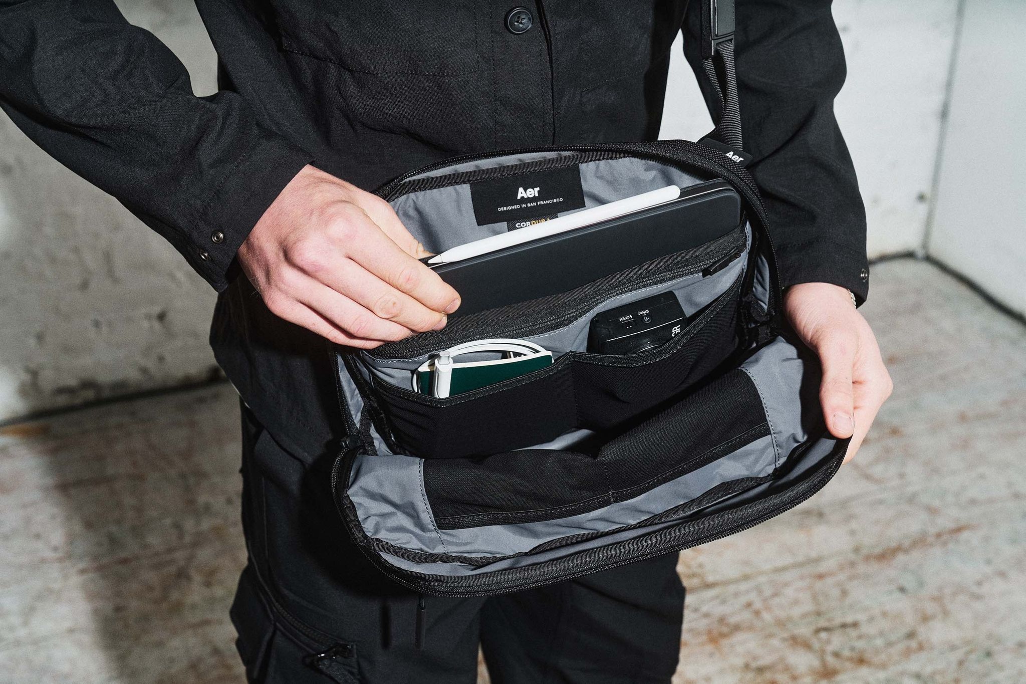 Aer Day Sling 3 Max Cordura "Black"_1