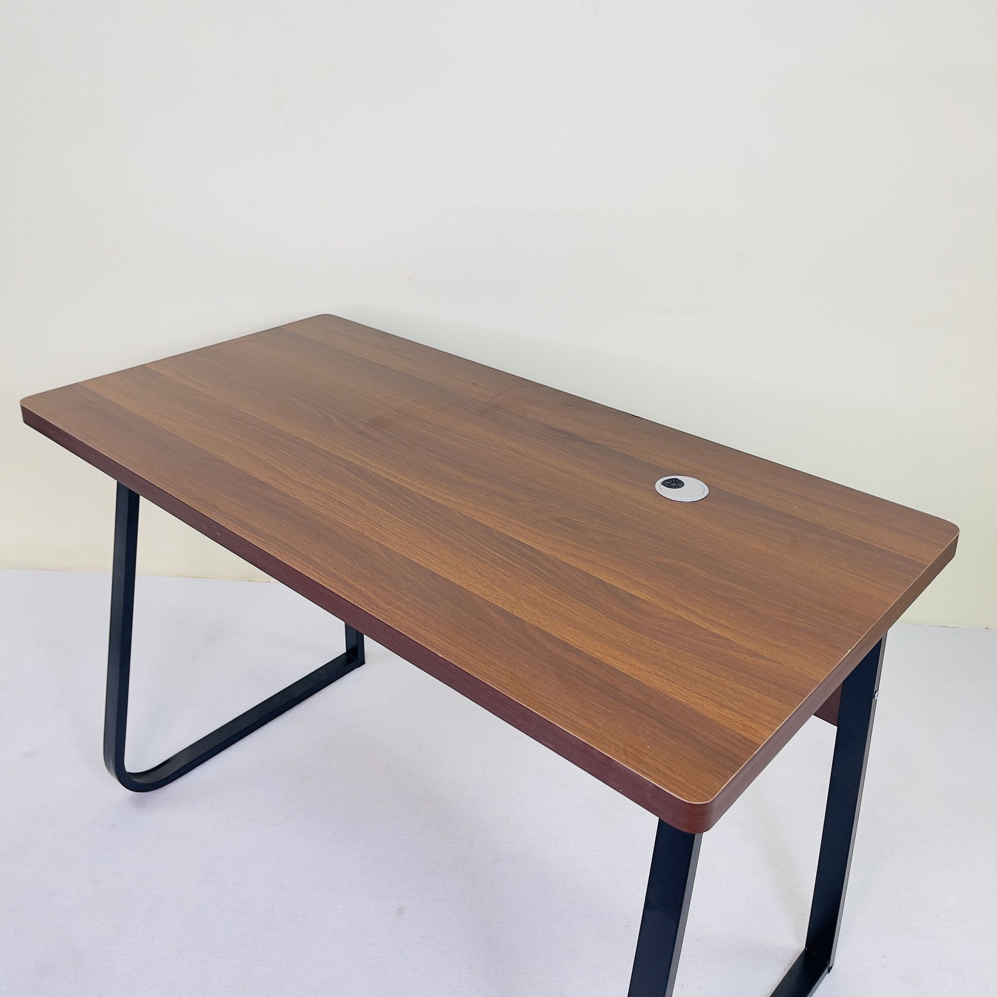 តុរៀន​ / តុធ្វើការ_3