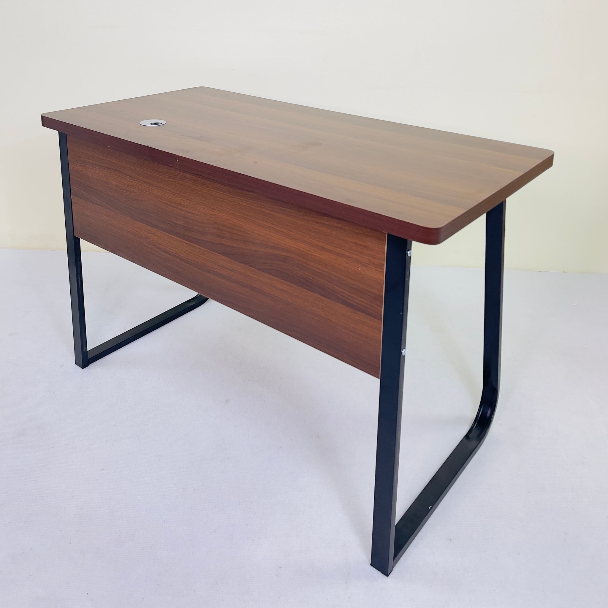 តុរៀន​ / តុធ្វើការ_0