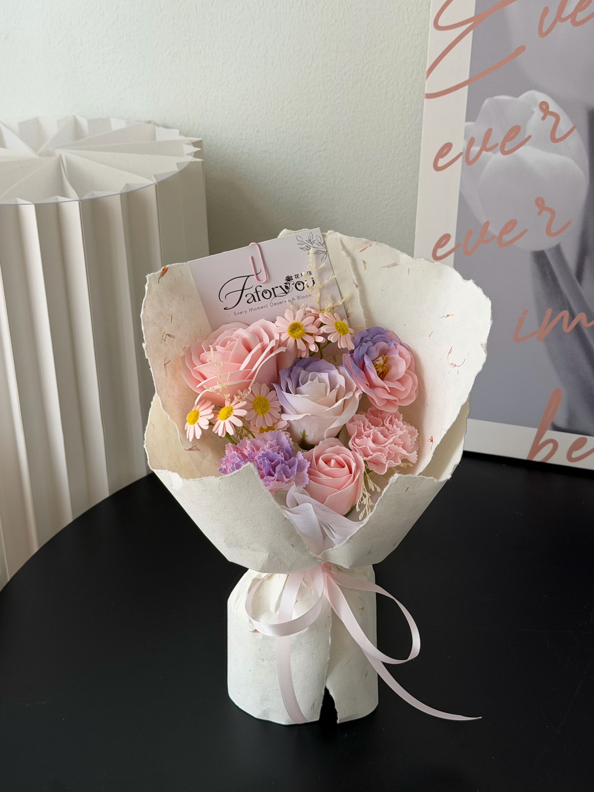 S Size Dong Ba Soap Flower Mixed Bouquet _0