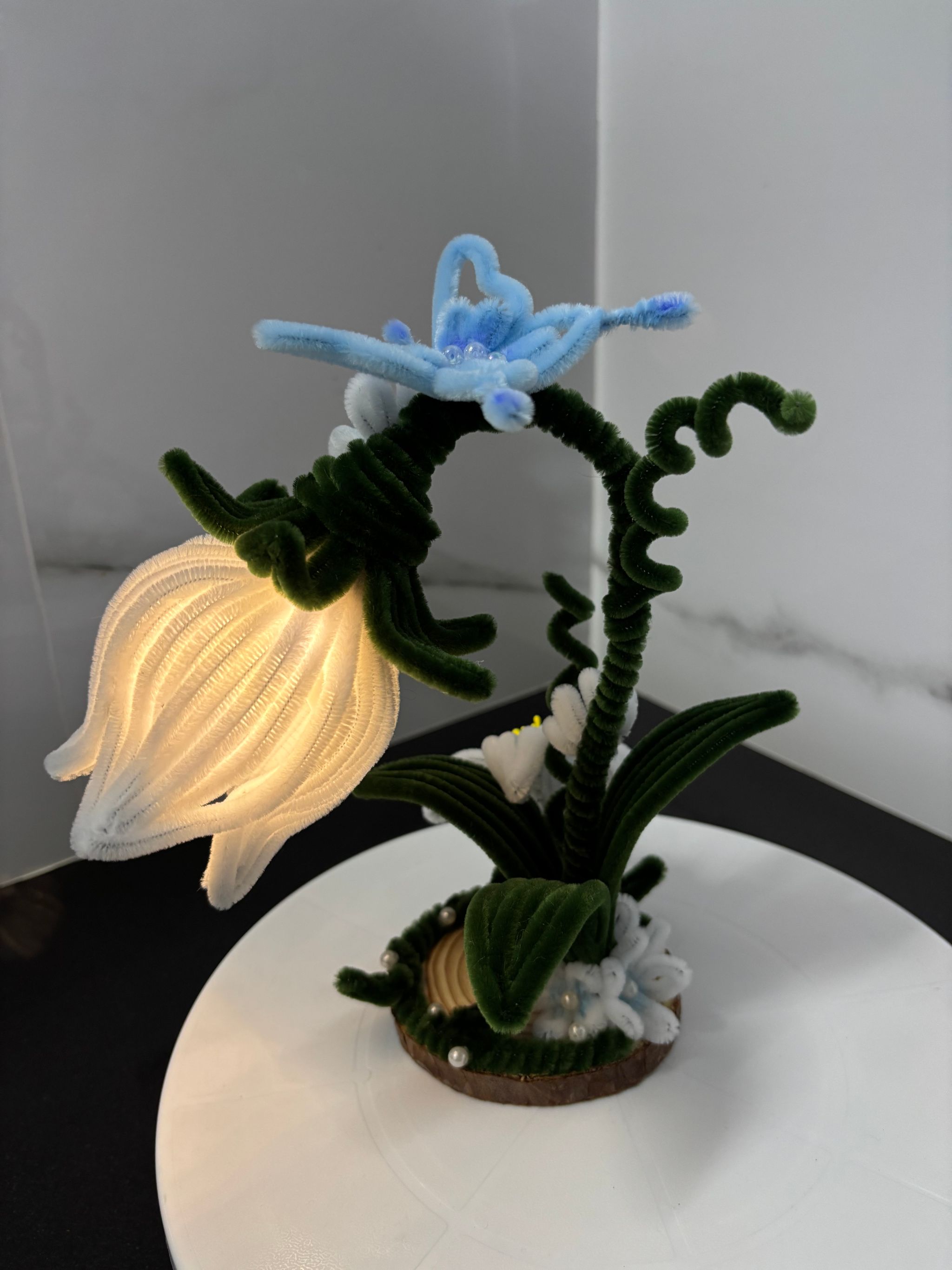 Enchanted bell flower lamp_4