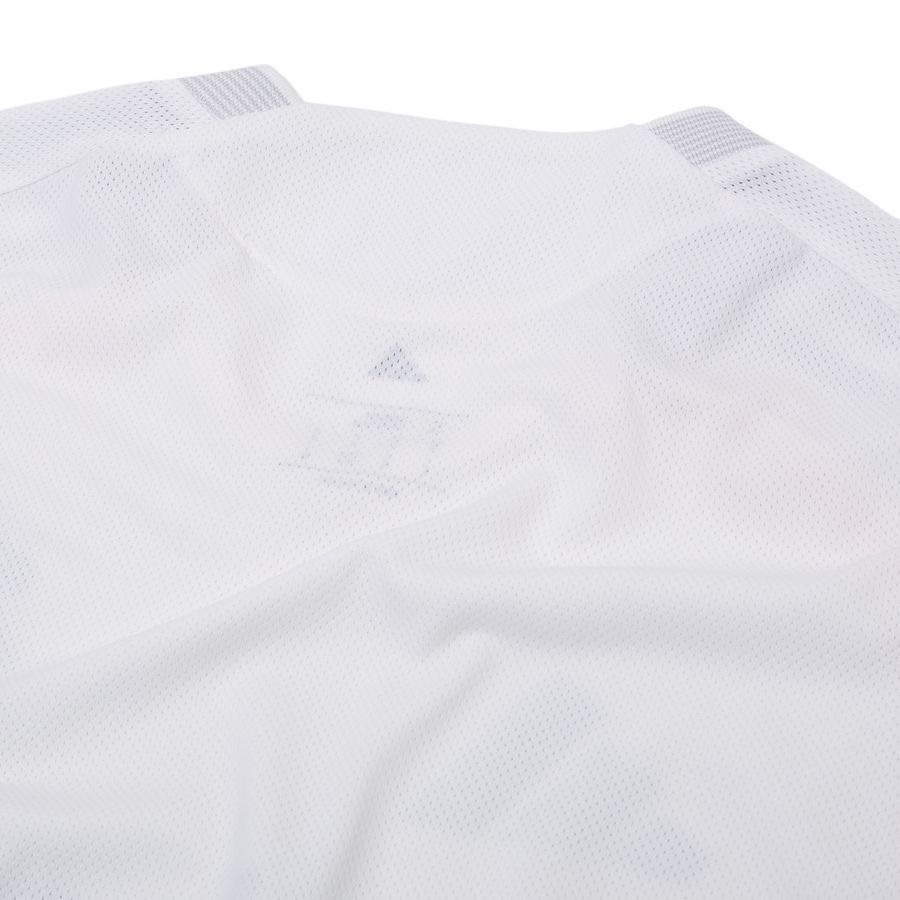 Real Madrid C.F Adidas HEATRDY Kits 25/26_9