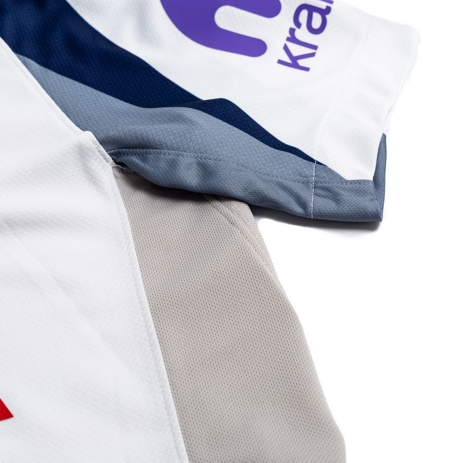 Tottenham Hotspurs Nike DRIFITADV Kits 25/26_3