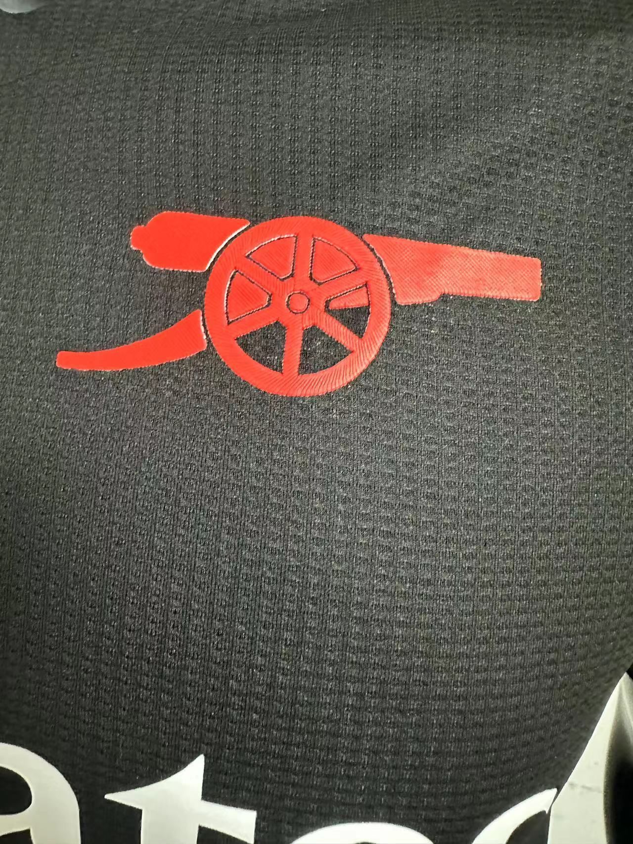 Arsenal 2024/25 Away Shirt (Black / Red / Green)_3