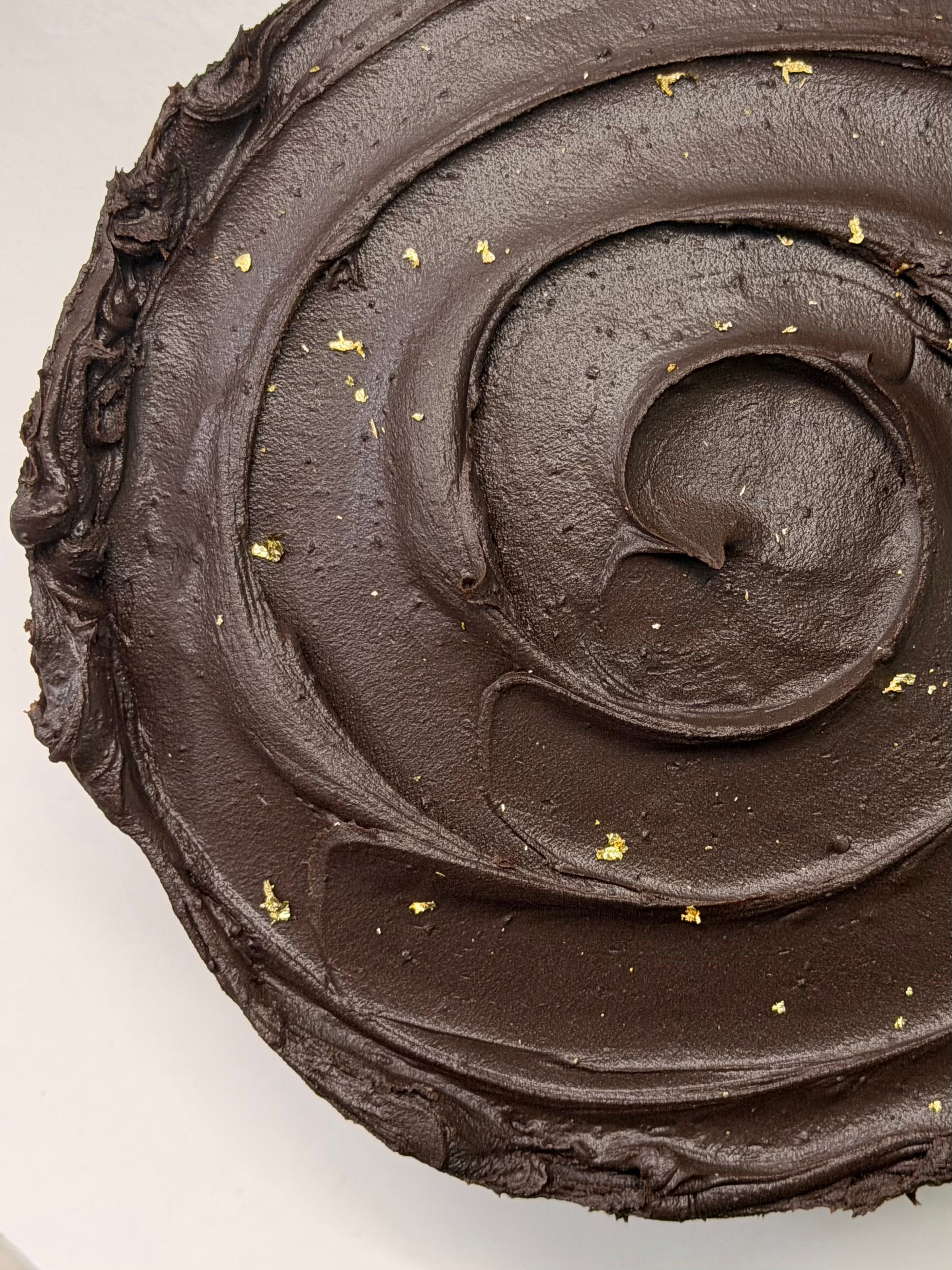 Espresso Ganache Dark Chocolate Cake_0