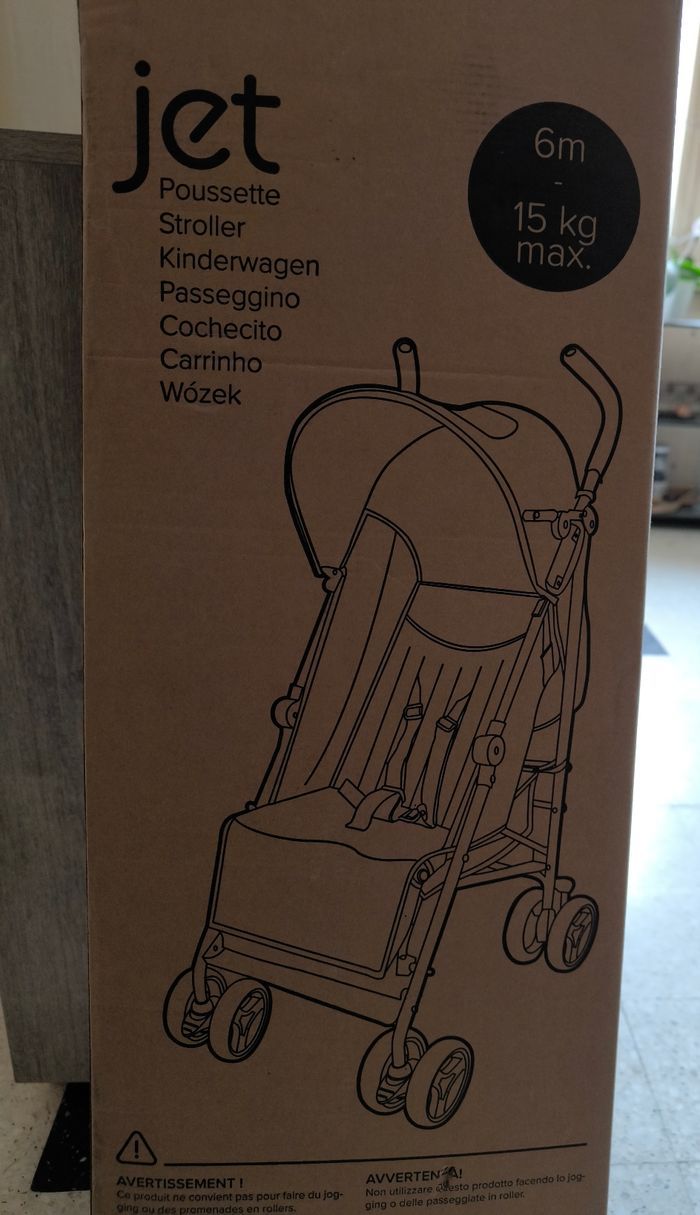 Poussette canne Jet - Neuve en carton_1