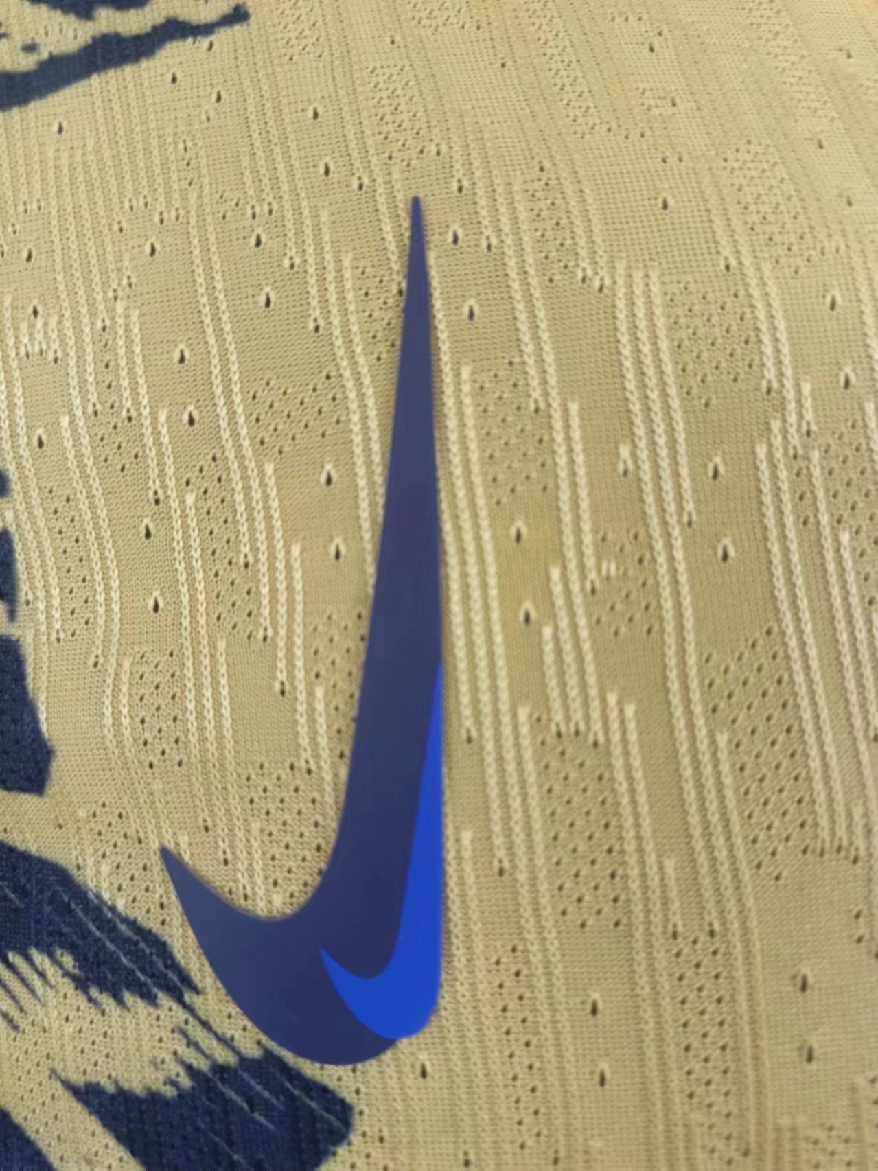 Inter Milan 2024/25 Third Shirt (Yellow / Black)_6