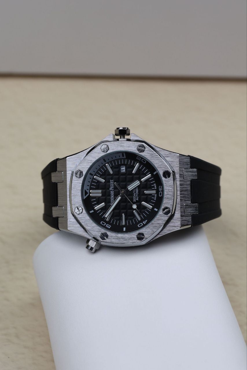 אודמ,ר פיג,ה יוקרתי – סמל סטטוס בעולם היוקרה | איכות גבוהה_3