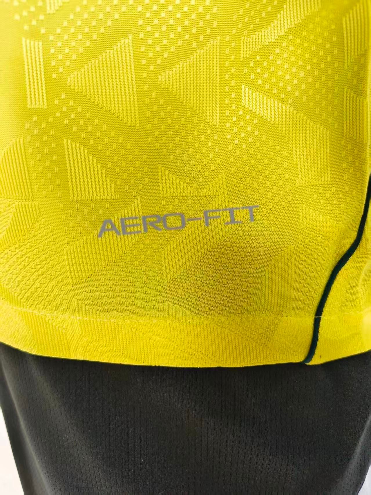 Brazil 2026 World Cup Home Shirt (Yellow / Green / Green)_4