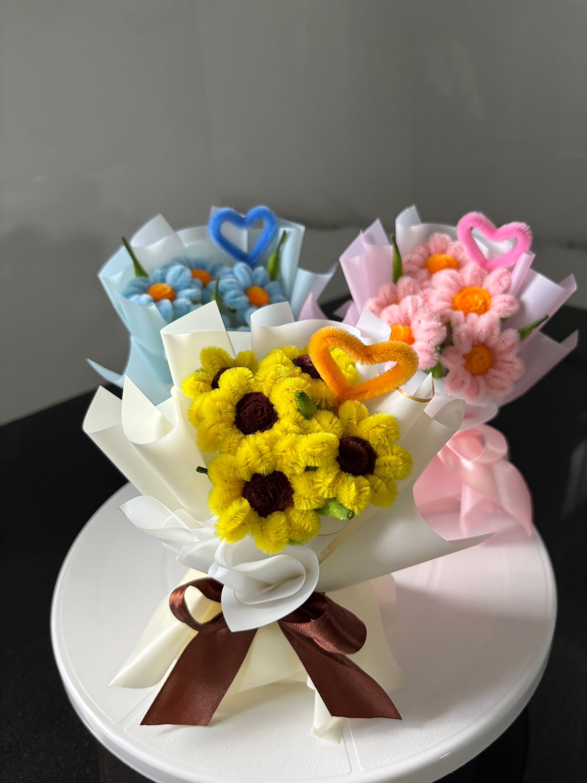 3 mini standing bouquets bundle_2